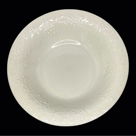 Gibson Four Seasons White 8” Cereal Salad Bowl Lattice Grapes Dinnerware - Picture 1 of 5